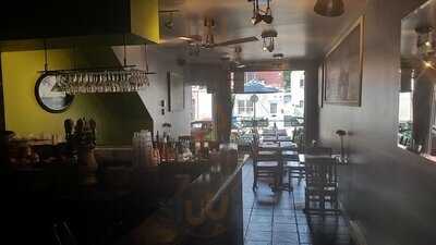 Bistro Entre Ciel Et Terre