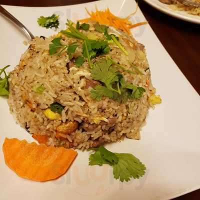 Tom Yum Thai Restaurant