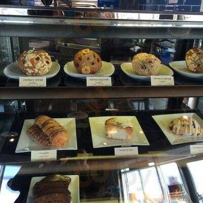 Waves Coffee House - West 85th