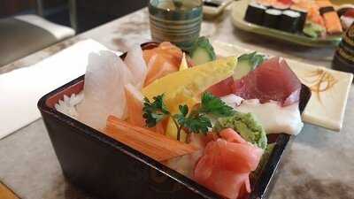 Sushi Inn