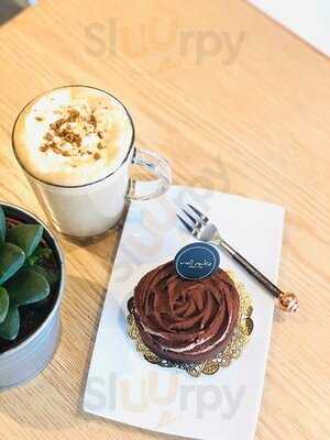 Roll Cake Bakery And Desserts