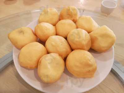 Golden Shanghai Restaurant