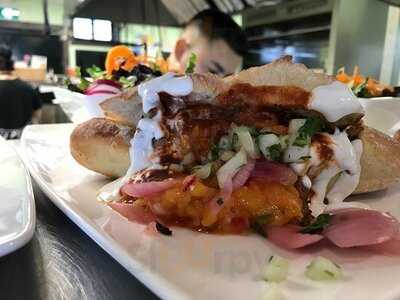 Salt And Pepper - North Bowness