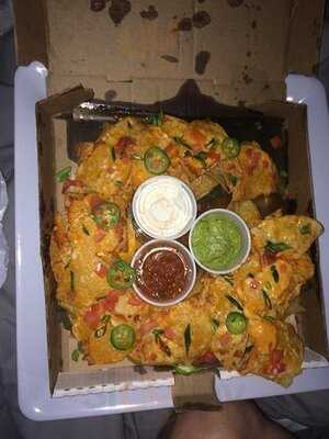 Moxies Grillades Bar