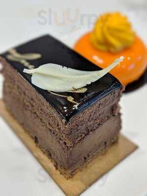 Mon Paris Patisserie Inc