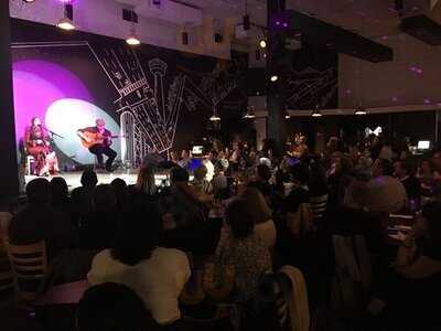 Junction - Food . Stage . Bar