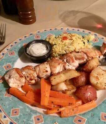 The Arch Steakhouse And Tavern