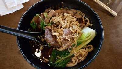 Green Grotto Bubble Tea Lounge