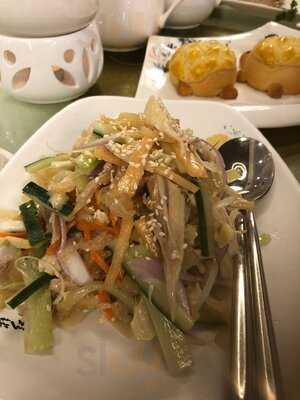 Neptune Wonton Noodle