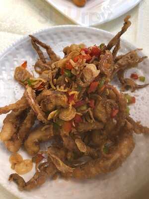 Neptune Wonton Noodle