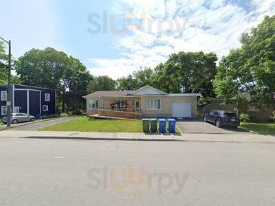 Cantine Habitat-sourds