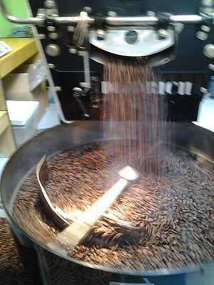 Grab-a-java Coffeehouse & Roasting