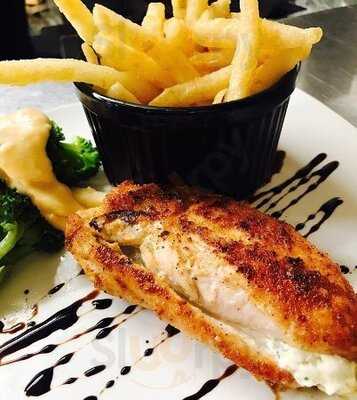 Venice House Traditional Grill