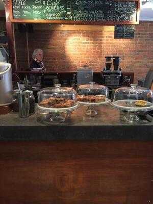 Pourquoi Pas Espresso Bar