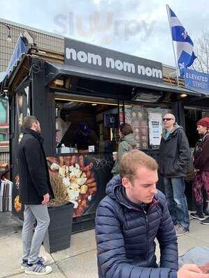 Nom Nom Nom Poutine & Crepes