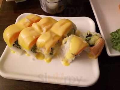 Fusion Sushi