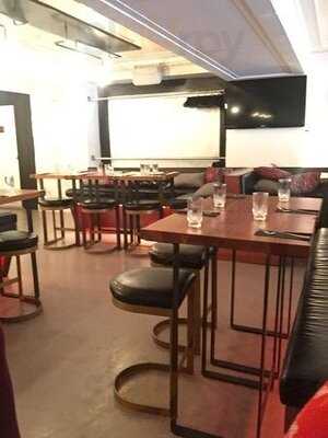 Rosewood Pub & Restaurant