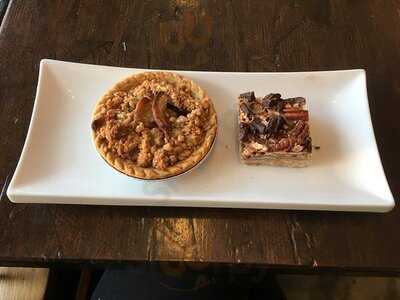 Bread & Roses Bakery