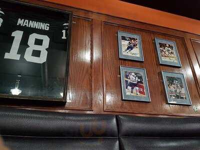 Manchester Bar & Grill