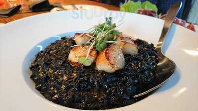 Runaway Spoon Bistro