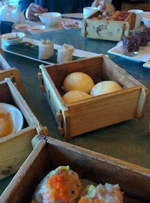 Lee's Wok Chinese Restaurant