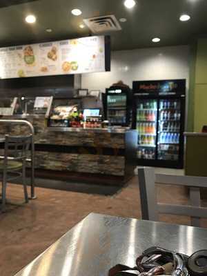 Mucho Burrito-canterra