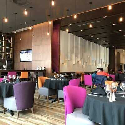 Le Restaurant Crossbar