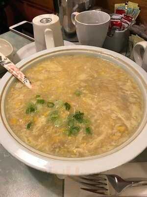 Red Apple Family Restaurant