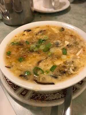 Red Apple Family Restaurant