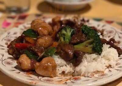 Hong Chow Restaurant