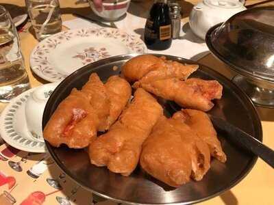 Hong Chow Restaurant