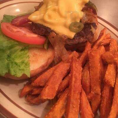 Modern Family Restaurant