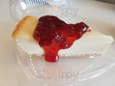 Greeko's Souvlaki & Pizza