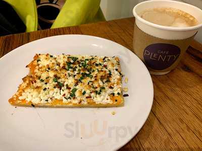Cafe Plenty