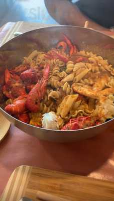 So Crab So Good Restaurant Metrotown