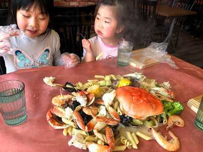 So Crab So Good Restaurant Metrotown