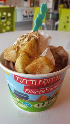 Tutti Frutti Frozen Yogurt Saskatoon