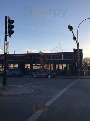 The Pint Public House Off Whyte