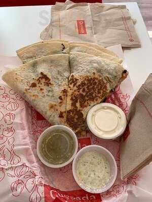 Quesada Burritos & Tacos