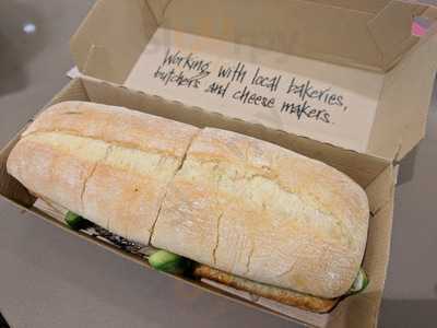 Chachi's Sandwich Bar