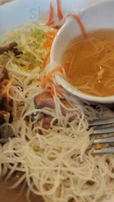 Pho Binh Vietamese Restaurant