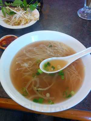 Pho Binh Vietamese Restaurant