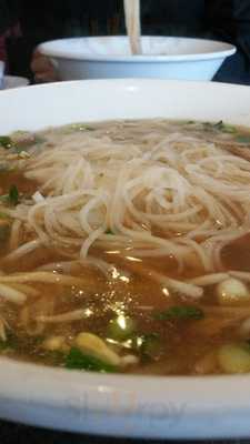 Pho Binh Vietamese Restaurant