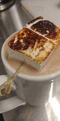 Maiden Lane Wine And Spirits