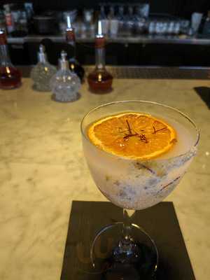 Maiden Lane Wine And Spirits