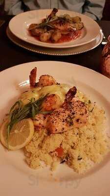 Mettawas Station Mediterranean Restaurant