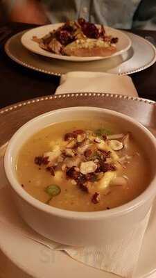 Mettawas Station Mediterranean Restaurant