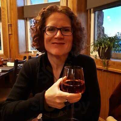 Mettawas Station Mediterranean Restaurant