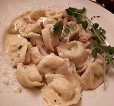 Mettawas Station Mediterranean Restaurant