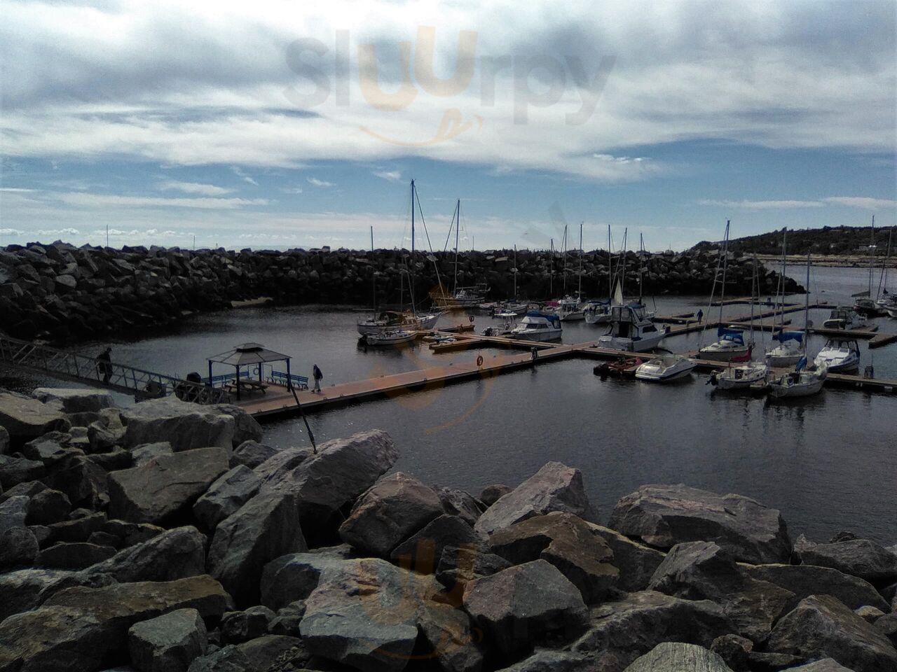 Saint-james Au Bar De L'eau